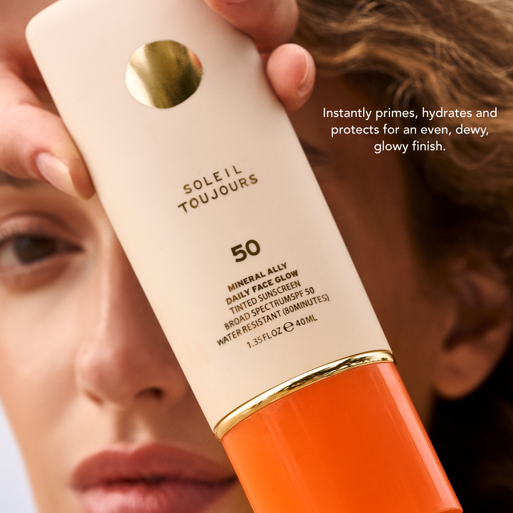 Face Glow Tinted Moisturizer Mineral SPF 50 with Vitamin C & Niacinamide